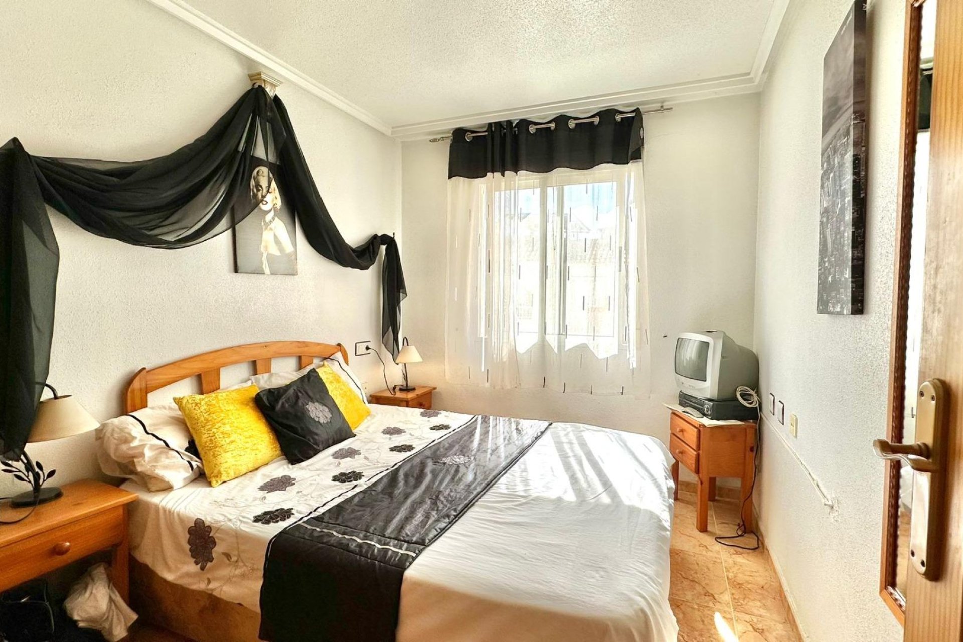 Herverkoop - Bungalow -
Torrevieja - El Limonar