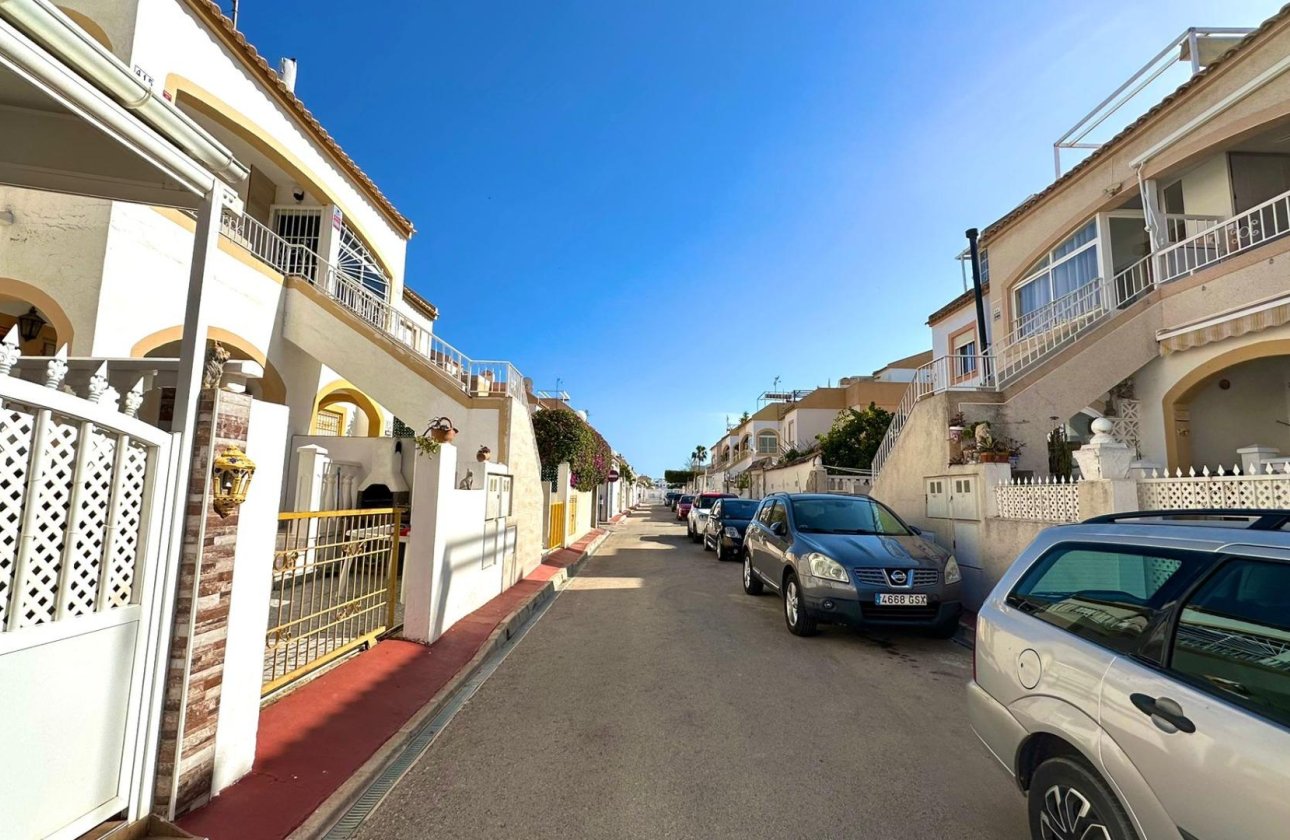 Herverkoop - Bungalow -
Torrevieja - El Limonar