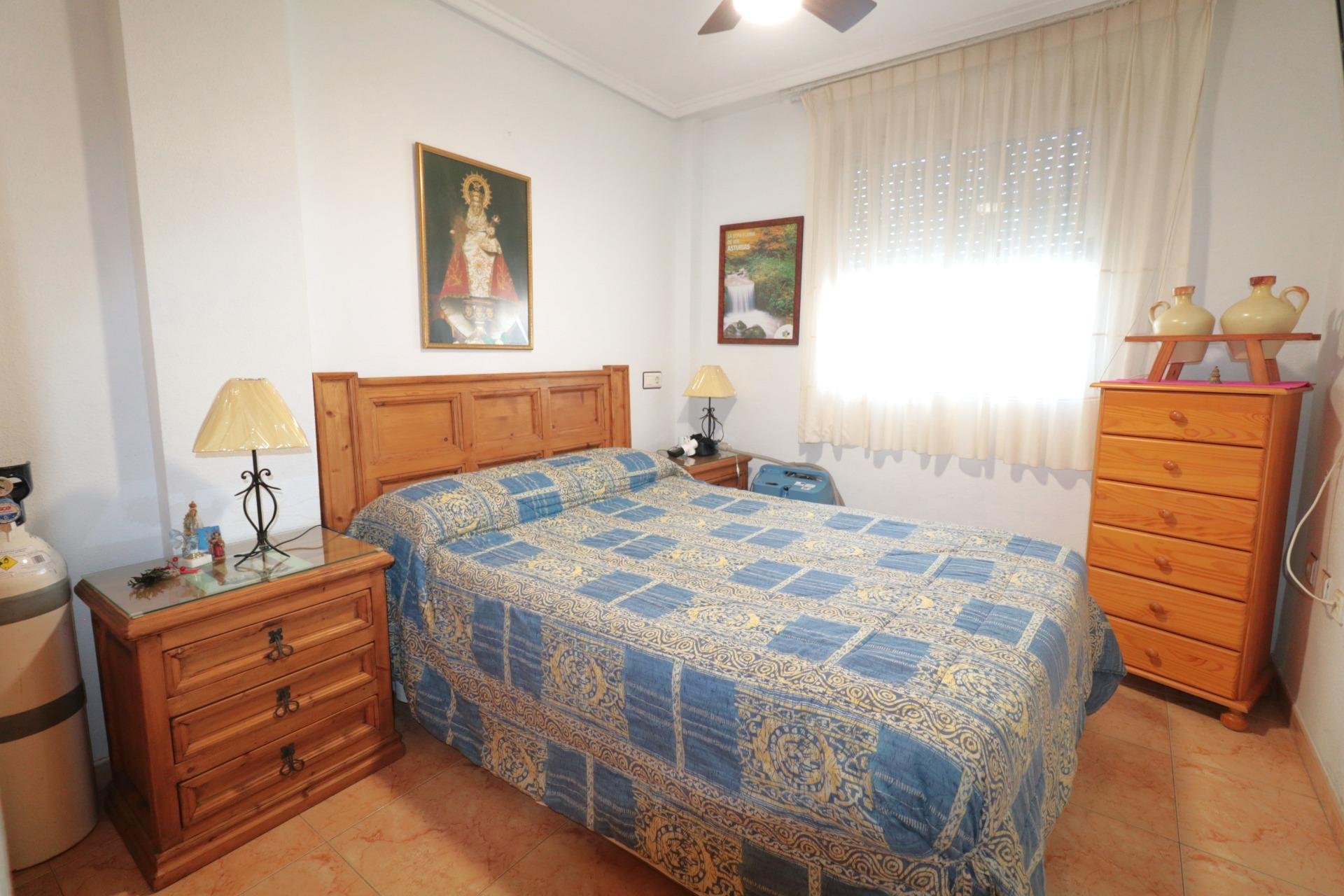 Herverkoop - Bungalow -
Torrevieja - El Limonar