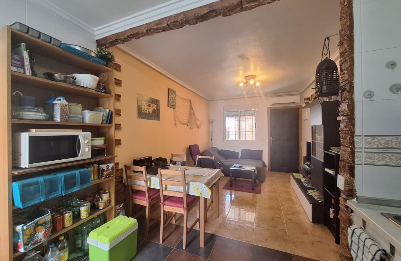 Herverkoop - Bungalow -
Torrevieja - El Limonar