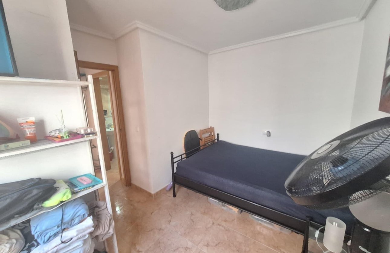 Herverkoop - Bungalow -
Torrevieja - El Limonar