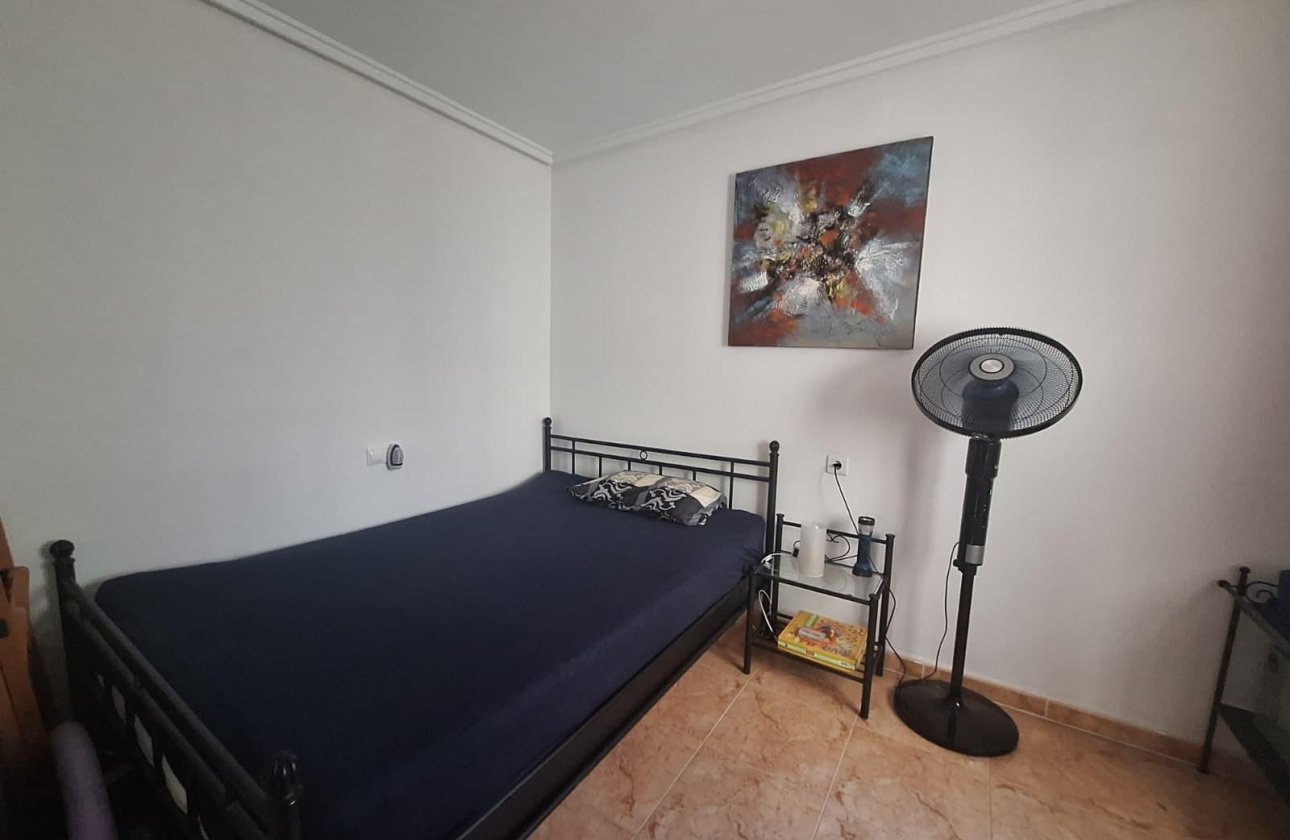 Herverkoop - Bungalow -
Torrevieja - El Limonar