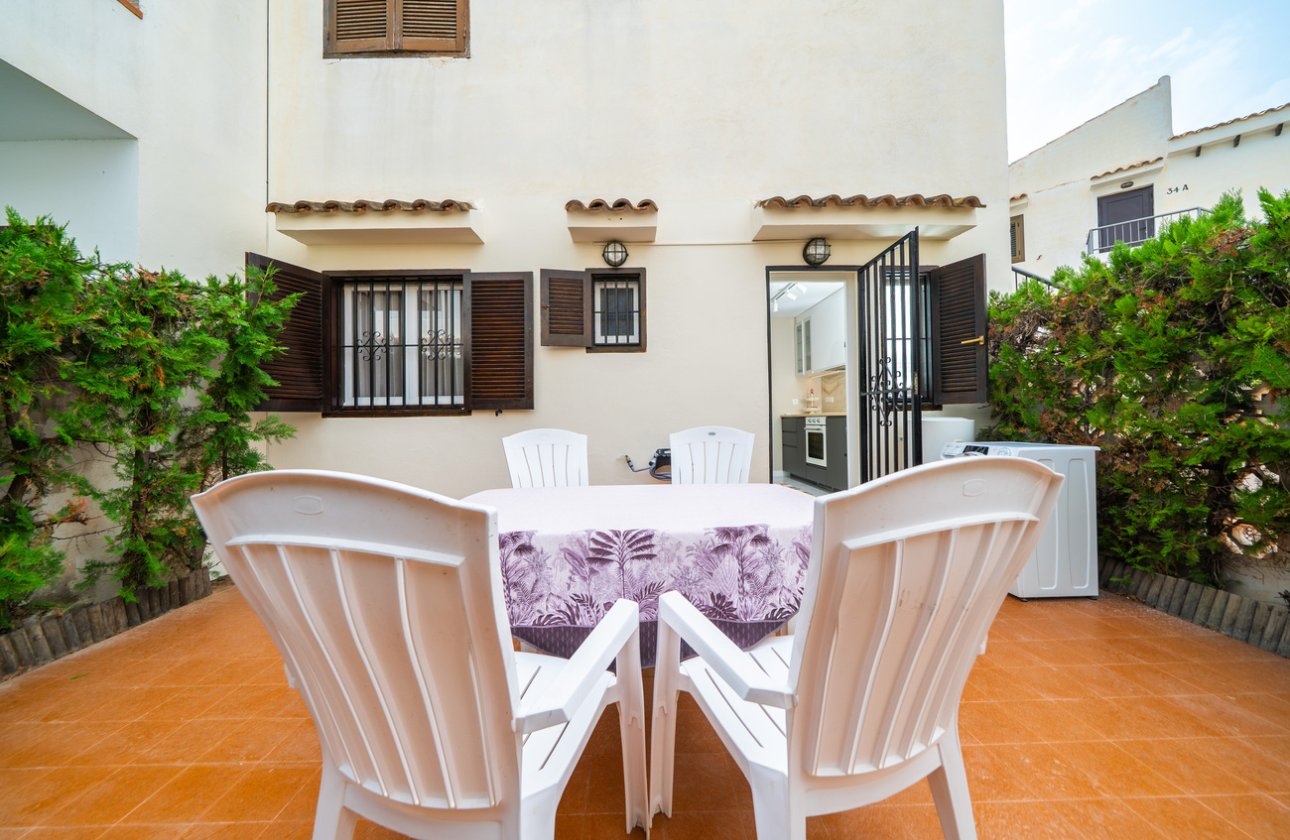 Herverkoop - Bungalow -
Torrevieja - La Mata