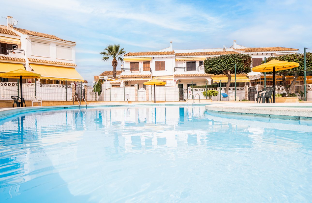 Herverkoop - Bungalow -
Torrevieja - La Mata