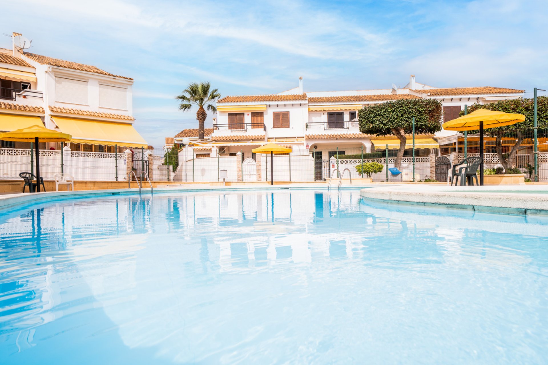 Herverkoop - Bungalow -
Torrevieja - La Mata