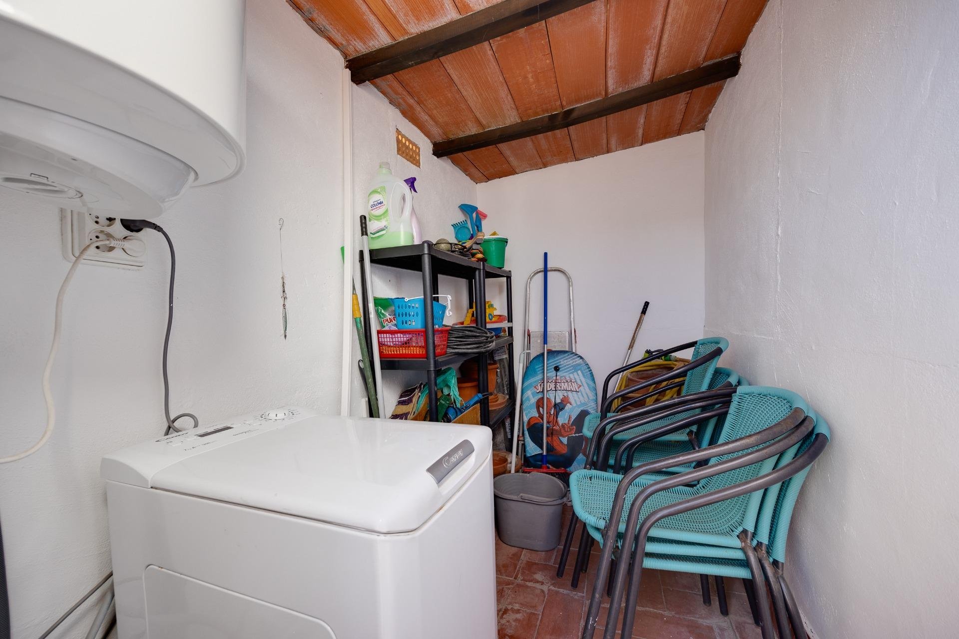 Herverkoop - Bungalow -
Torrevieja - La Mata