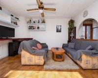 Herverkoop - Bungalow -
Torrevieja - La Mata