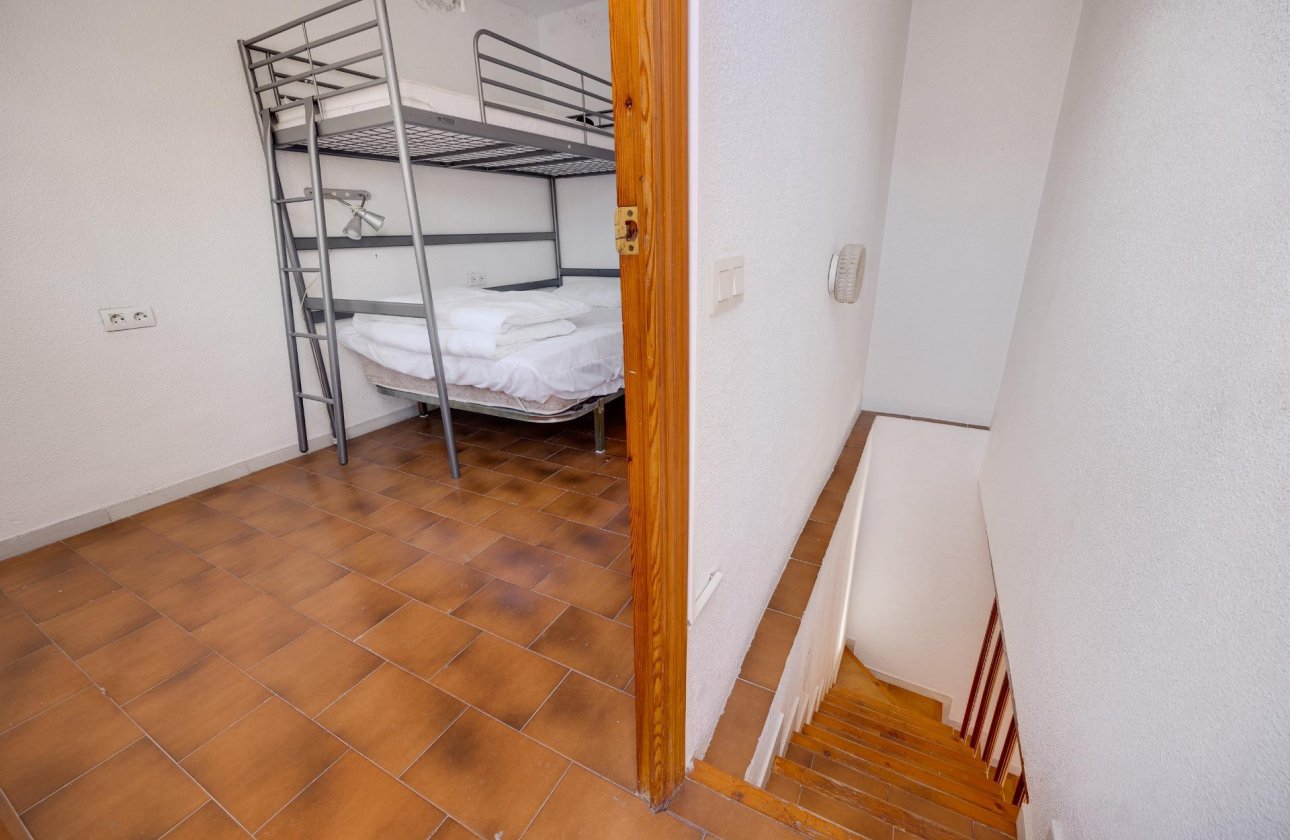 Herverkoop - Bungalow -
Torrevieja - La Mata