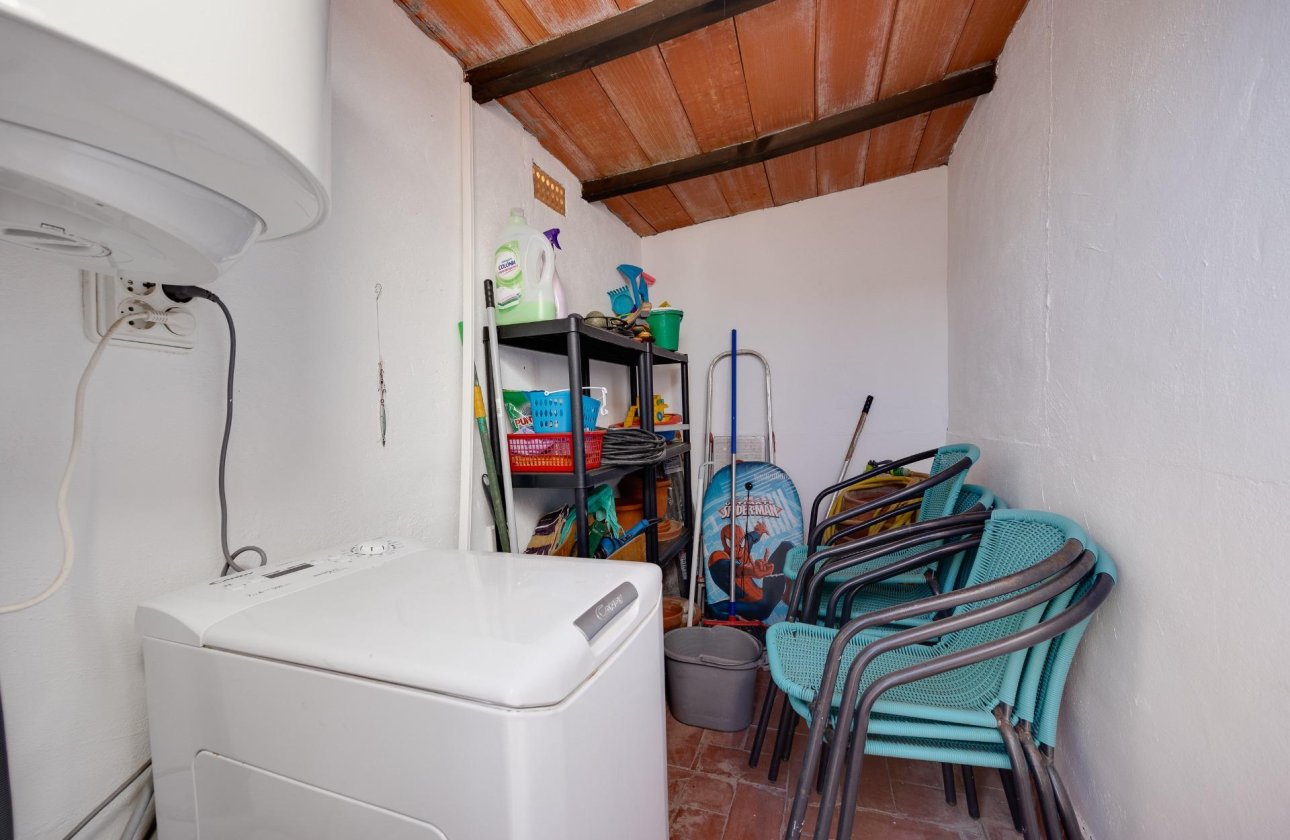 Herverkoop - Bungalow -
Torrevieja - La Mata