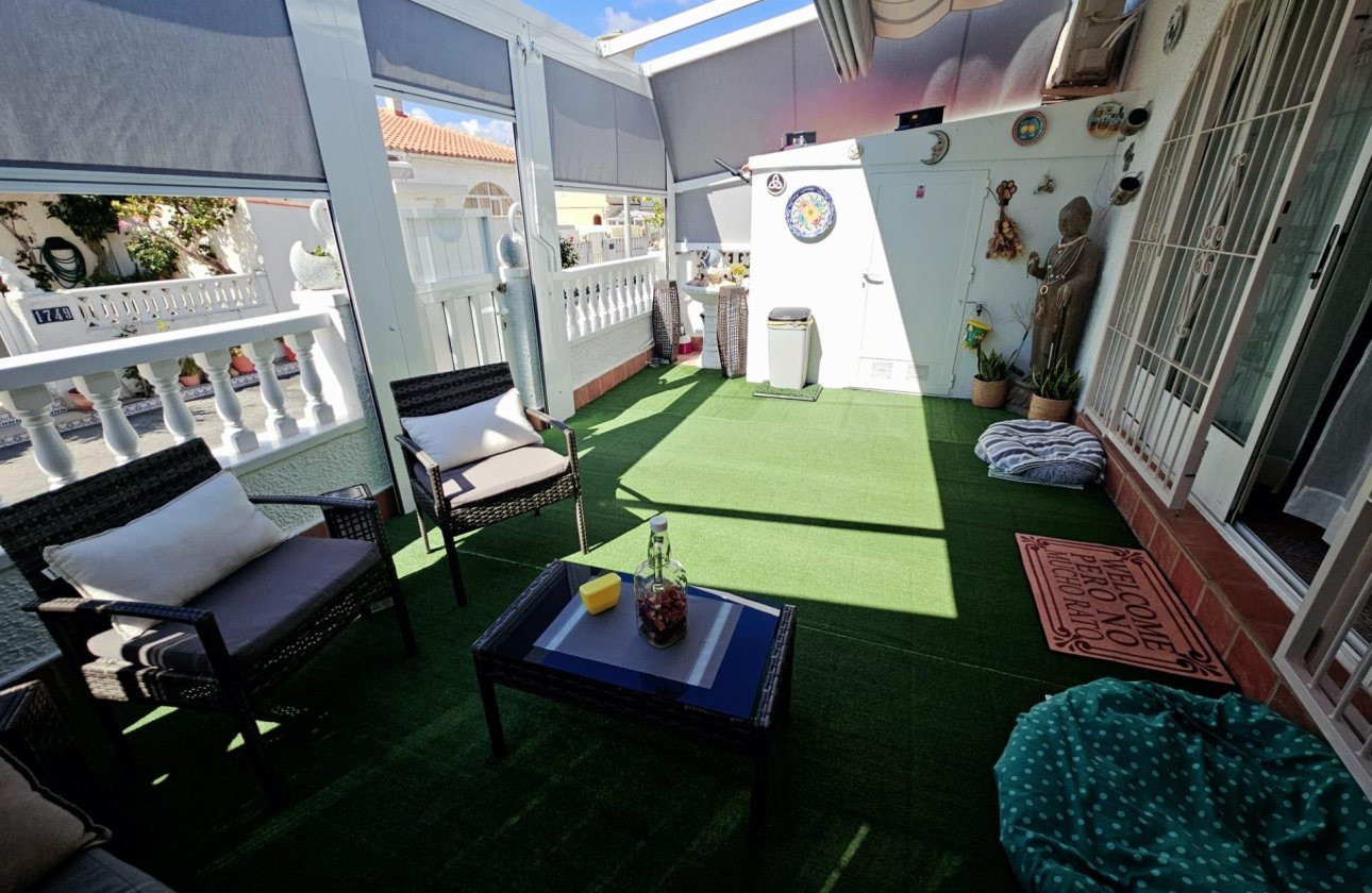 Herverkoop - Bungalow -
Torrevieja - La Siesta - El Salado - Torreta