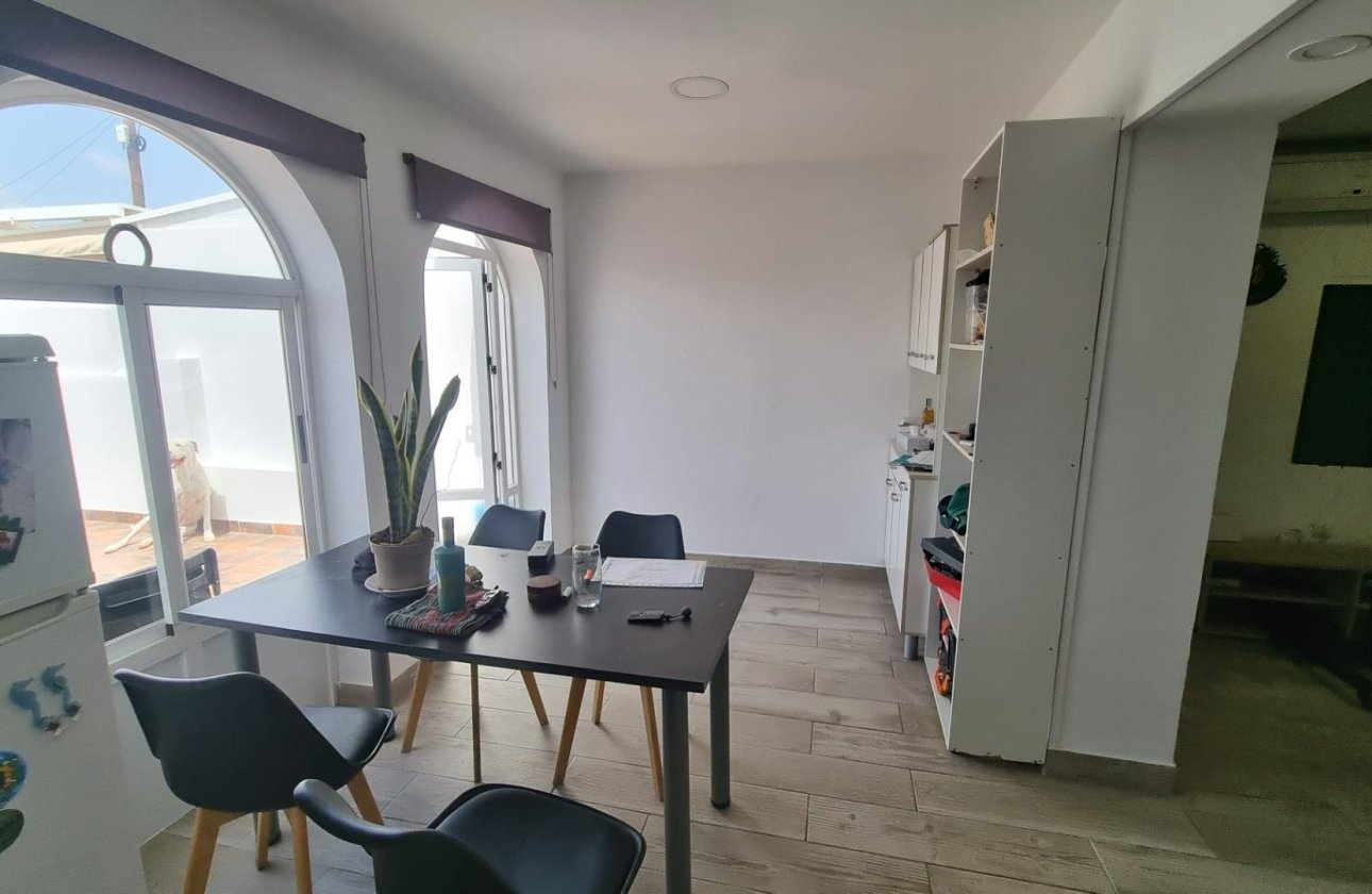 Herverkoop - Bungalow -
Torrevieja - La Siesta - El Salado - Torreta