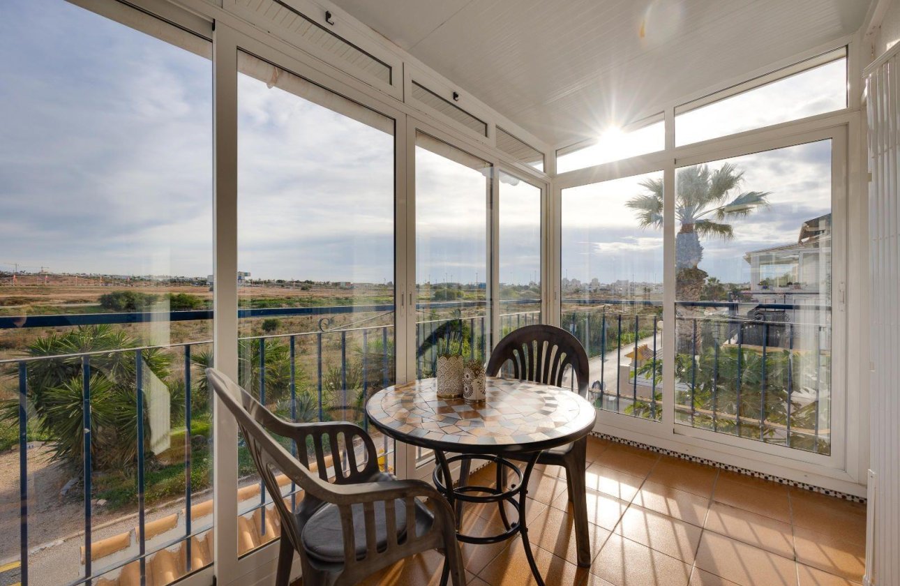 Herverkoop - Bungalow -
Torrevieja - La Siesta - El Salado - Torreta