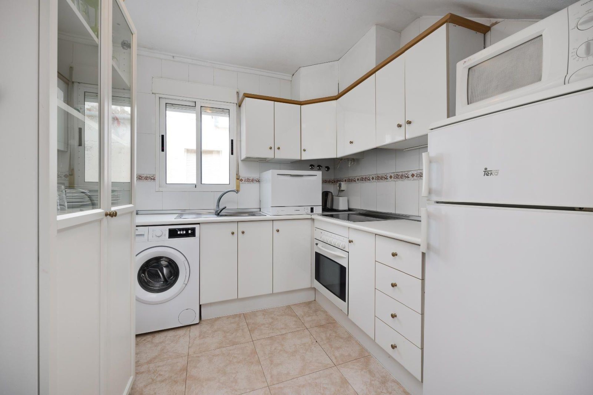 Herverkoop - Bungalow -
Torrevieja - La Siesta - El Salado - Torreta