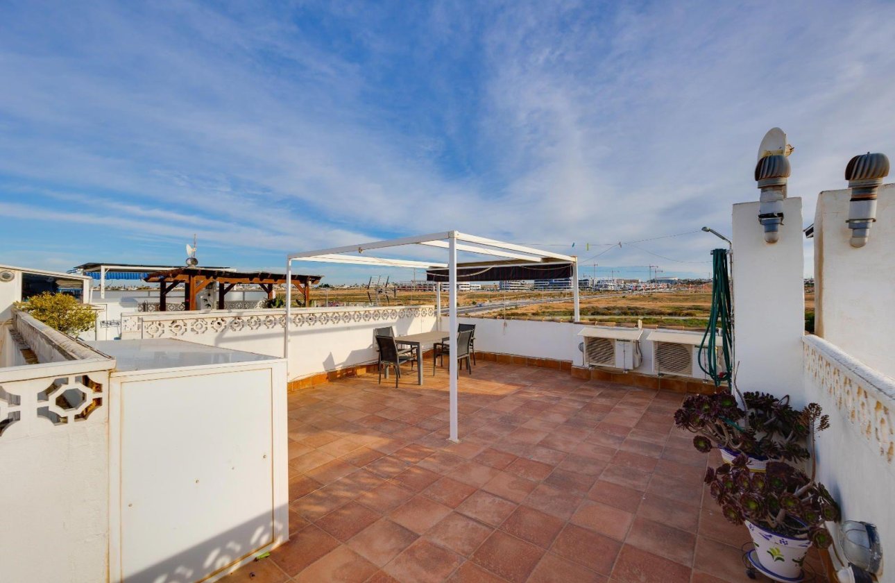 Herverkoop - Bungalow -
Torrevieja - La Siesta - El Salado - Torreta