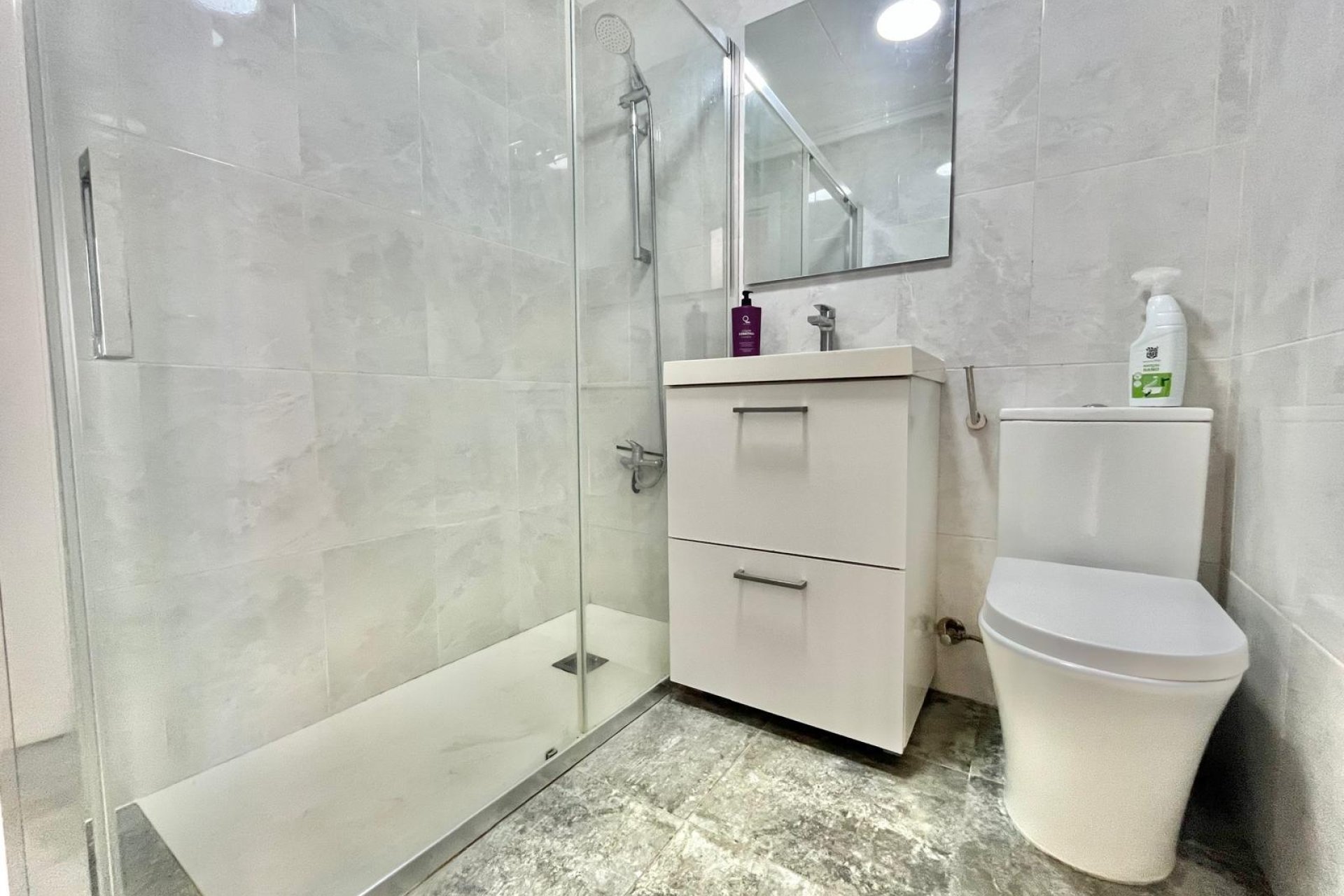 Herverkoop - Bungalow -
Torrevieja - La Siesta - El Salado - Torreta