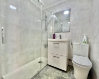 Herverkoop - Bungalow -
Torrevieja - La Siesta - El Salado - Torreta