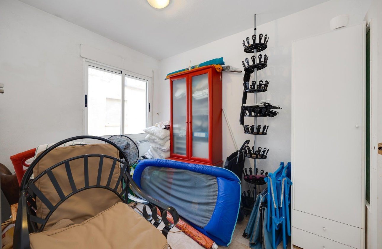 Herverkoop - Bungalow -
Torrevieja - La Siesta - El Salado - Torreta