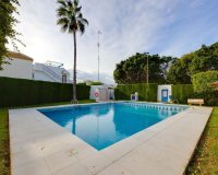 Herverkoop - Bungalow -
Torrevieja - La Siesta - El Salado - Torreta