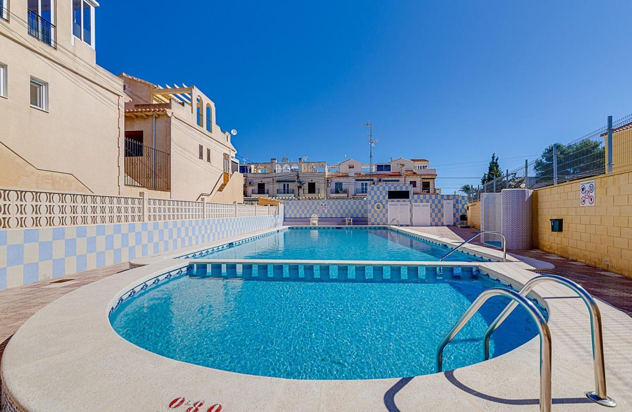 Herverkoop - Bungalow -
Torrevieja - La Siesta - El Salado - Torreta
