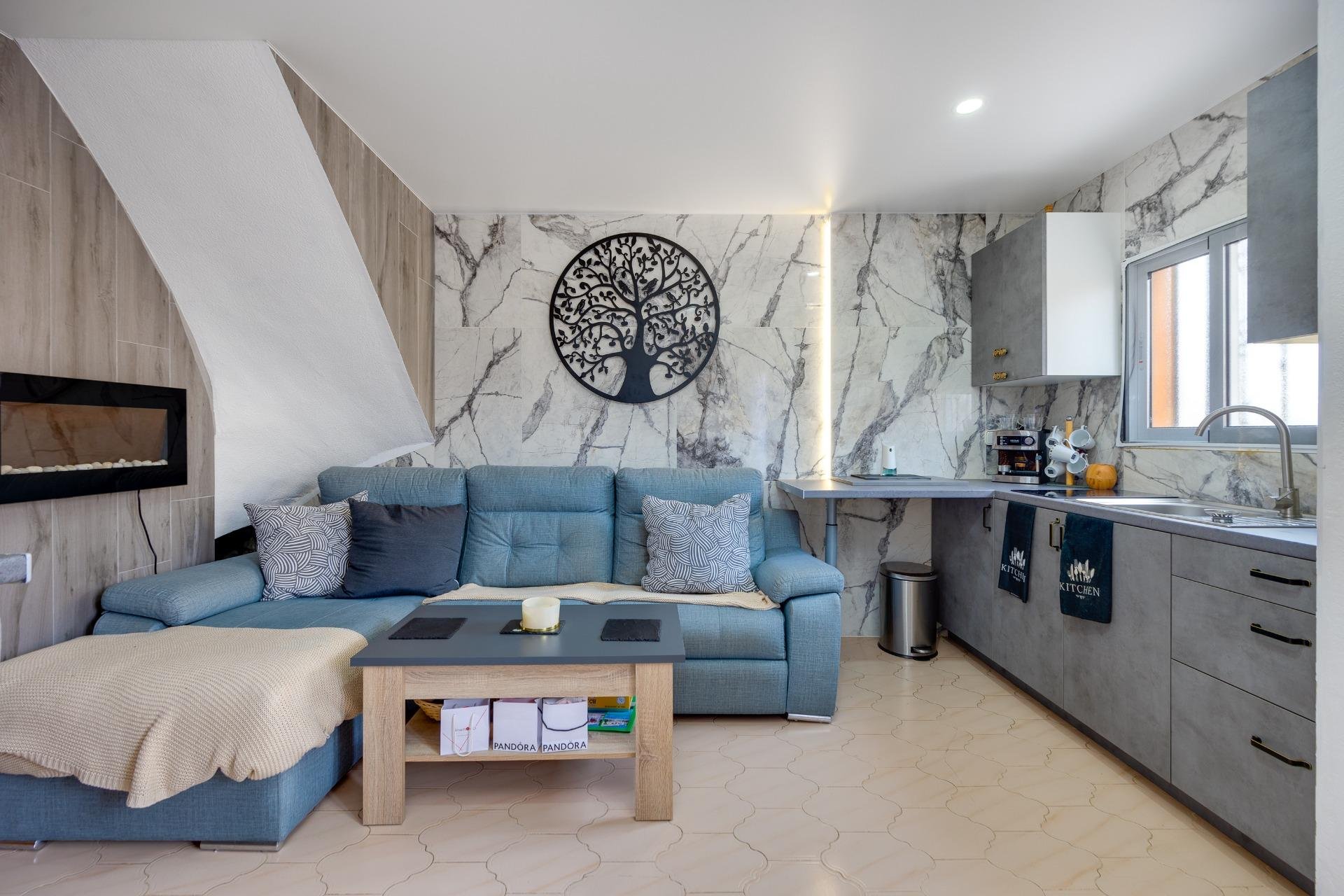 Herverkoop - Bungalow -
Torrevieja - La Siesta - El Salado - Torreta