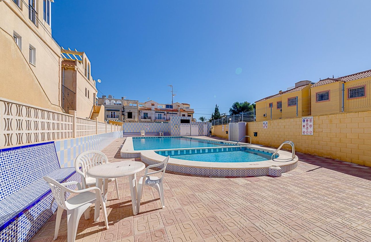 Herverkoop - Bungalow -
Torrevieja - La Siesta - El Salado - Torreta