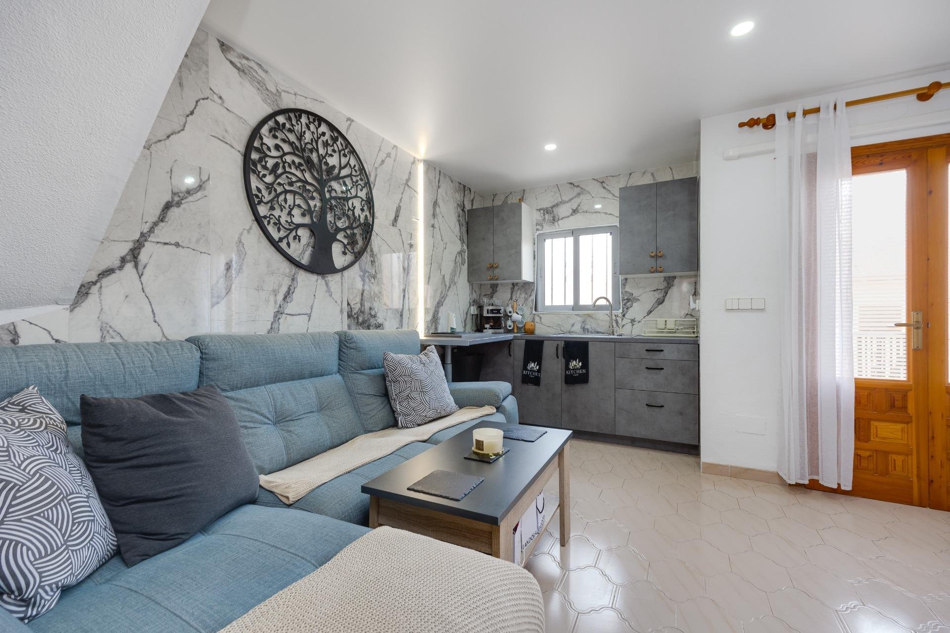 Herverkoop - Bungalow -
Torrevieja - La Siesta - El Salado - Torreta