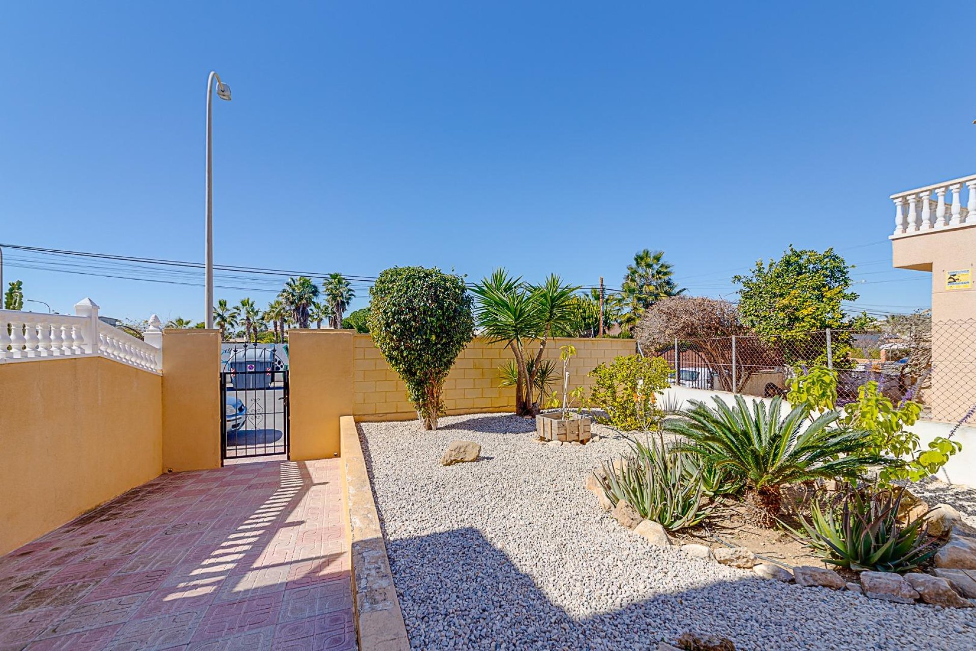 Herverkoop - Bungalow -
Torrevieja - La Siesta - El Salado - Torreta
