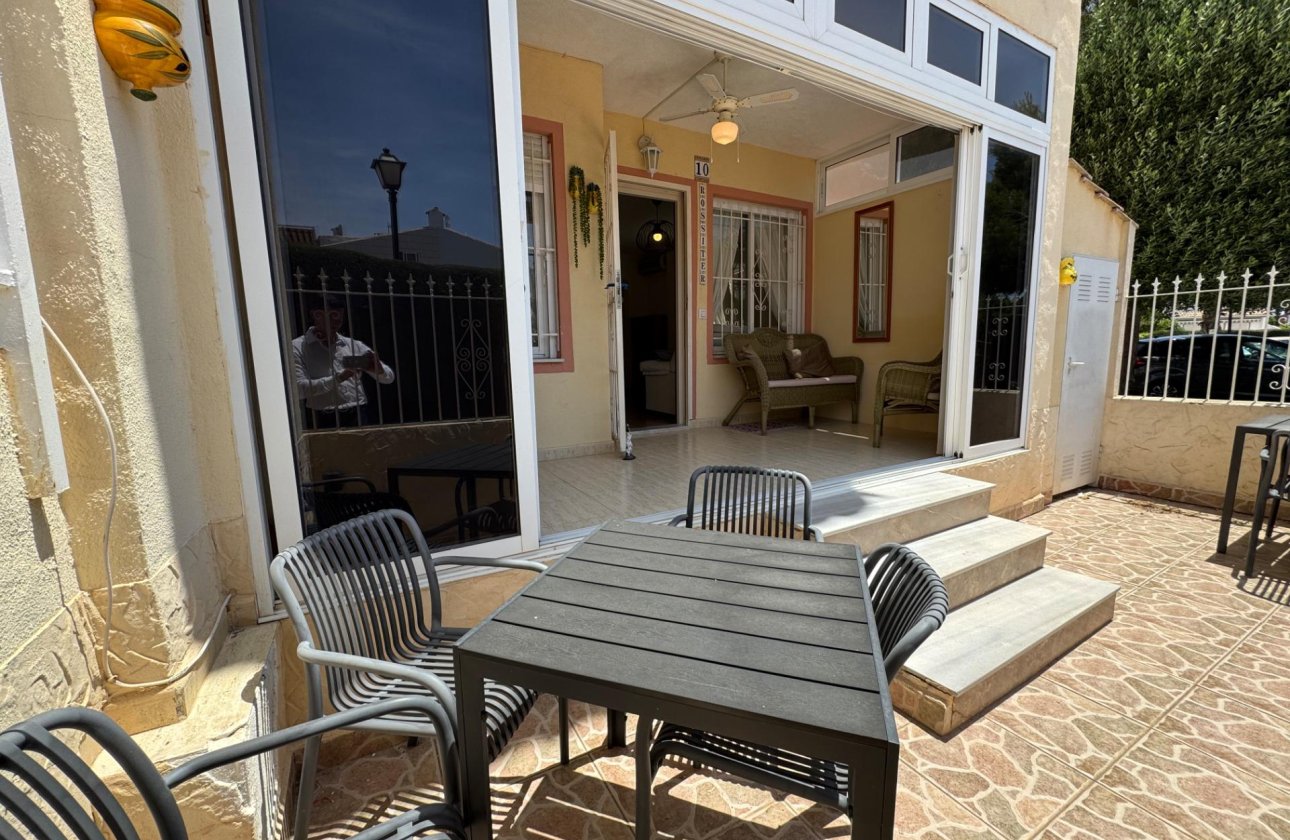 Herverkoop - Bungalow -
Torrevieja - La Siesta - El Salado - Torreta