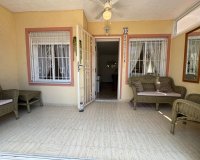 Herverkoop - Bungalow -
Torrevieja - La Siesta - El Salado - Torreta