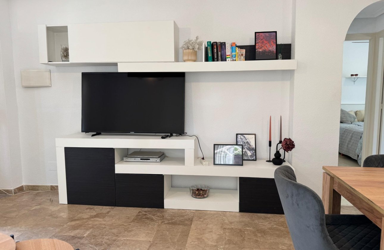 Herverkoop - Bungalow -
Torrevieja - La Siesta - El Salado - Torreta