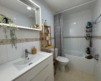 Herverkoop - Bungalow -
Torrevieja - La Siesta - El Salado - Torreta