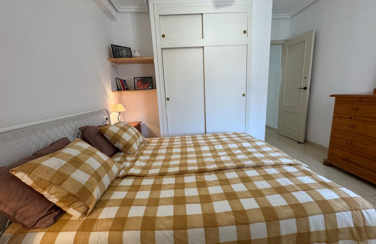 Herverkoop - Bungalow -
Torrevieja - La Siesta - El Salado - Torreta