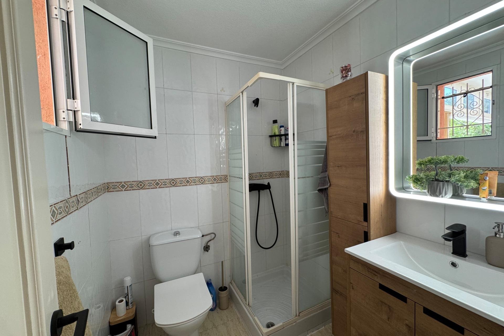 Herverkoop - Bungalow -
Torrevieja - La Siesta - El Salado - Torreta