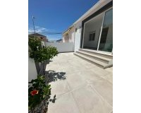 Herverkoop - Bungalow -
Torrevieja - La Siesta - El Salado - Torreta