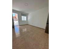 Herverkoop - Bungalow -
Torrevieja - La Siesta - El Salado - Torreta