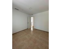 Herverkoop - Bungalow -
Torrevieja - La Siesta - El Salado - Torreta