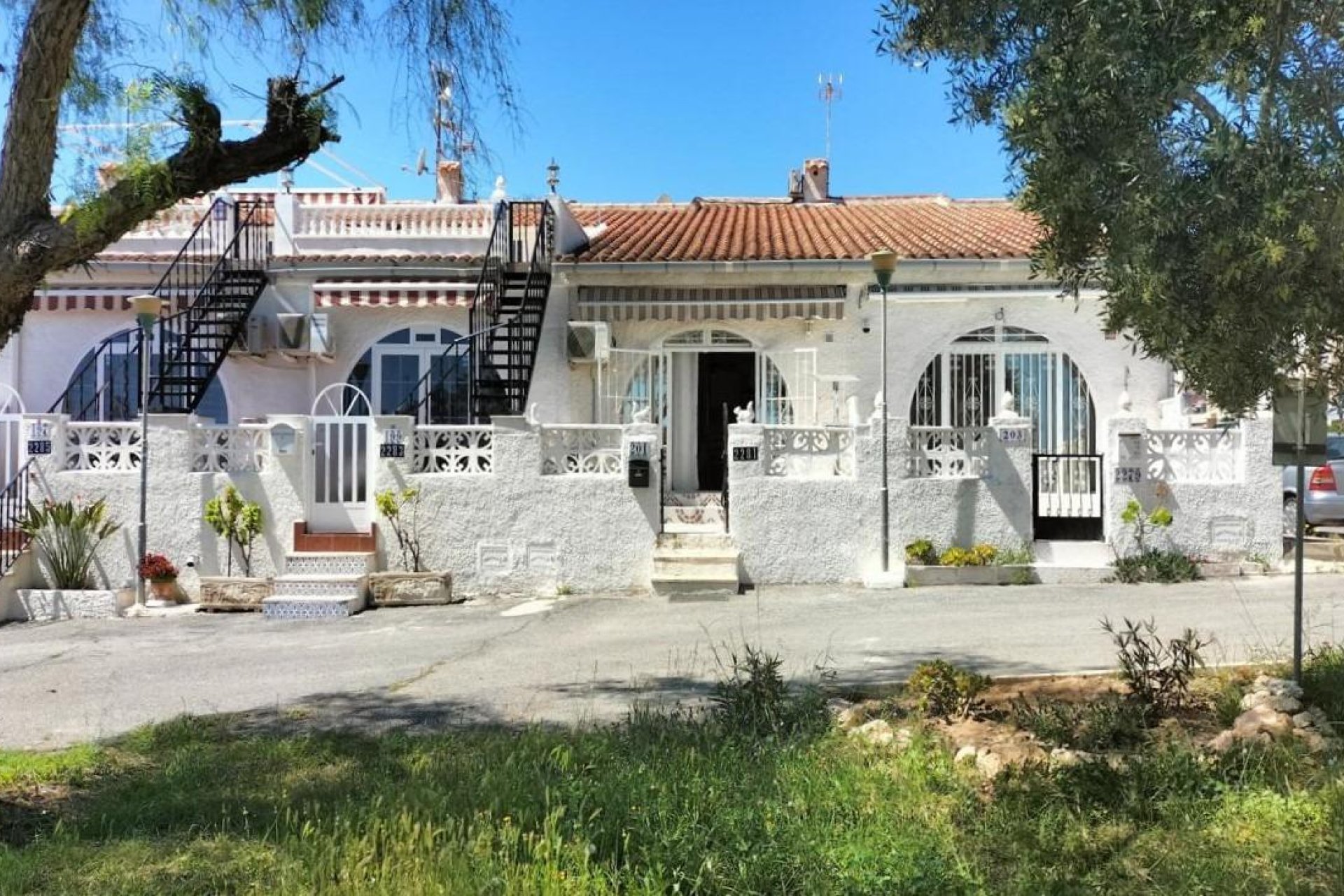 Herverkoop - Bungalow -
Torrevieja - La Siesta - El Salado - Torreta