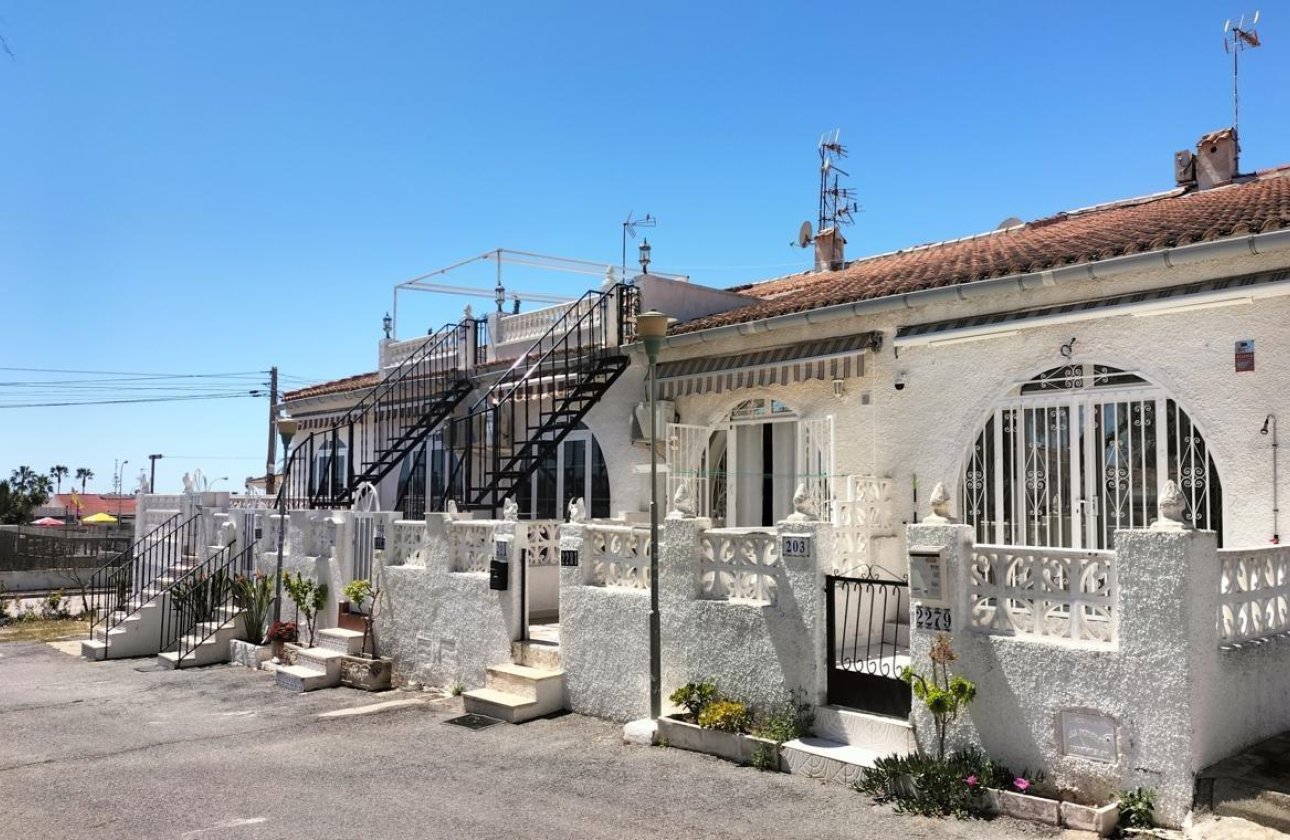 Herverkoop - Bungalow -
Torrevieja - La Siesta - El Salado - Torreta