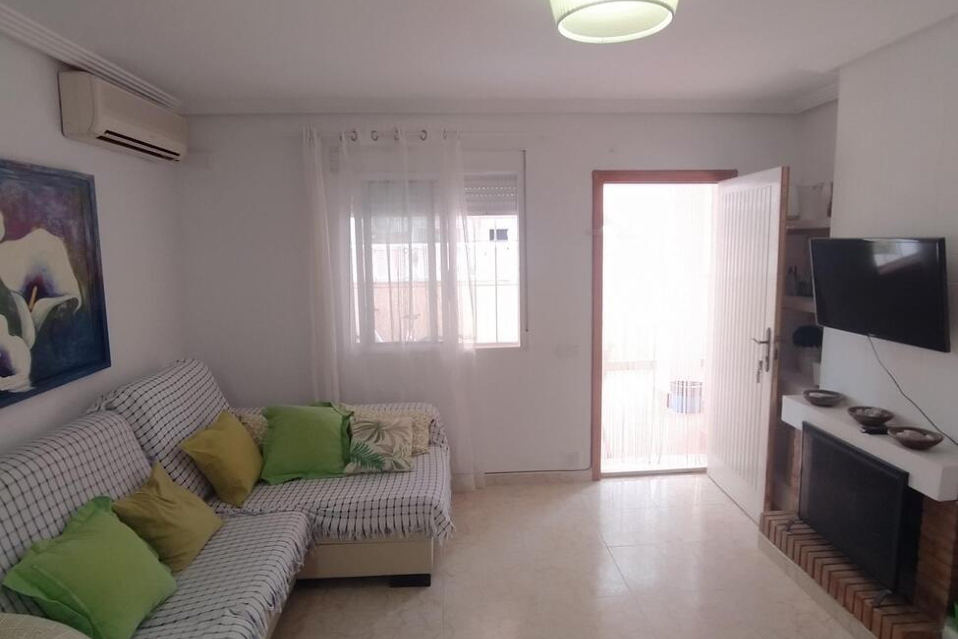 Herverkoop - Bungalow -
Torrevieja - LA VELETA MAR AZUL