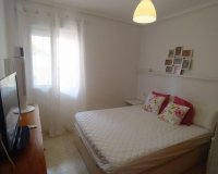 Herverkoop - Bungalow -
Torrevieja - LA VELETA MAR AZUL