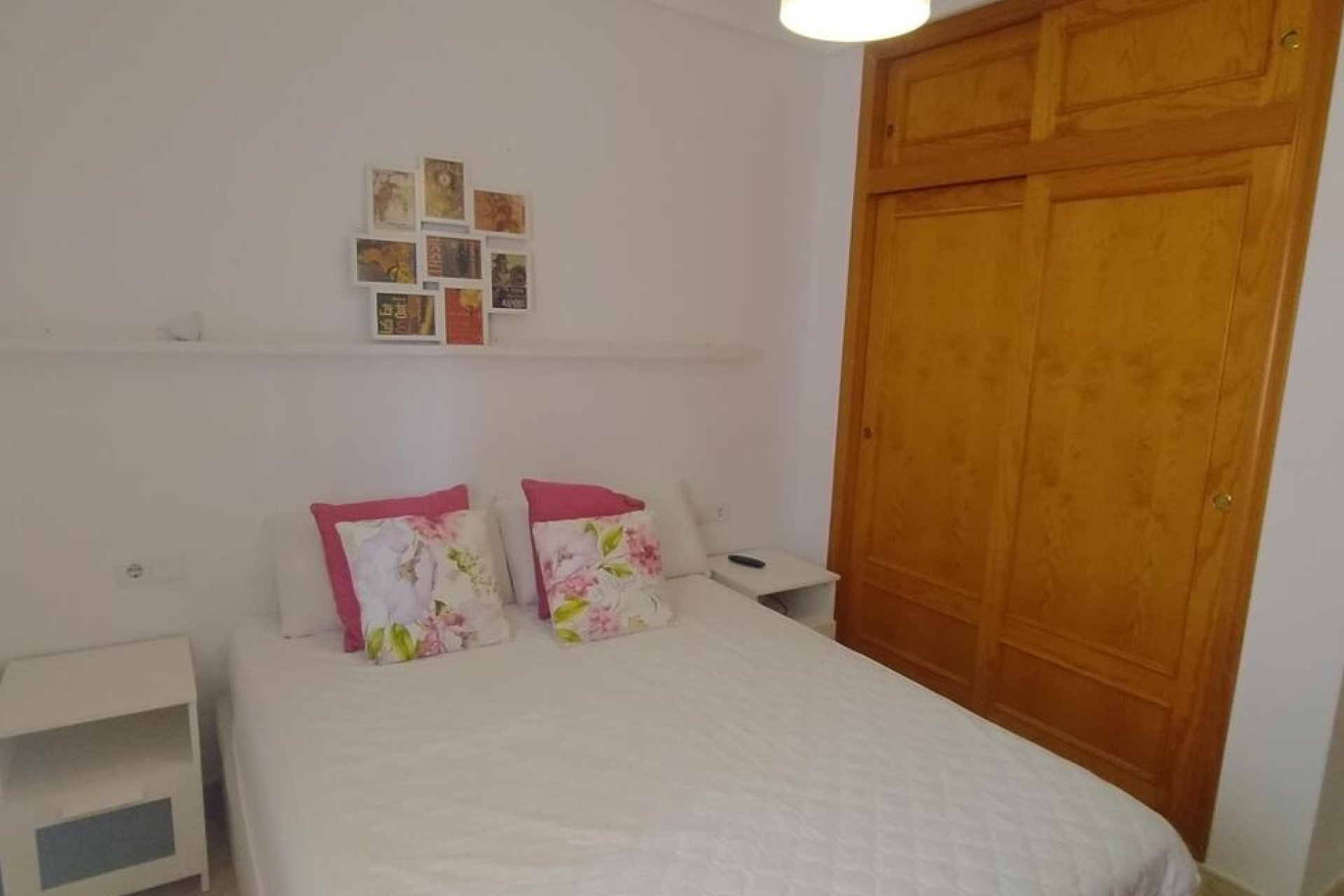 Herverkoop - Bungalow -
Torrevieja - LA VELETA MAR AZUL