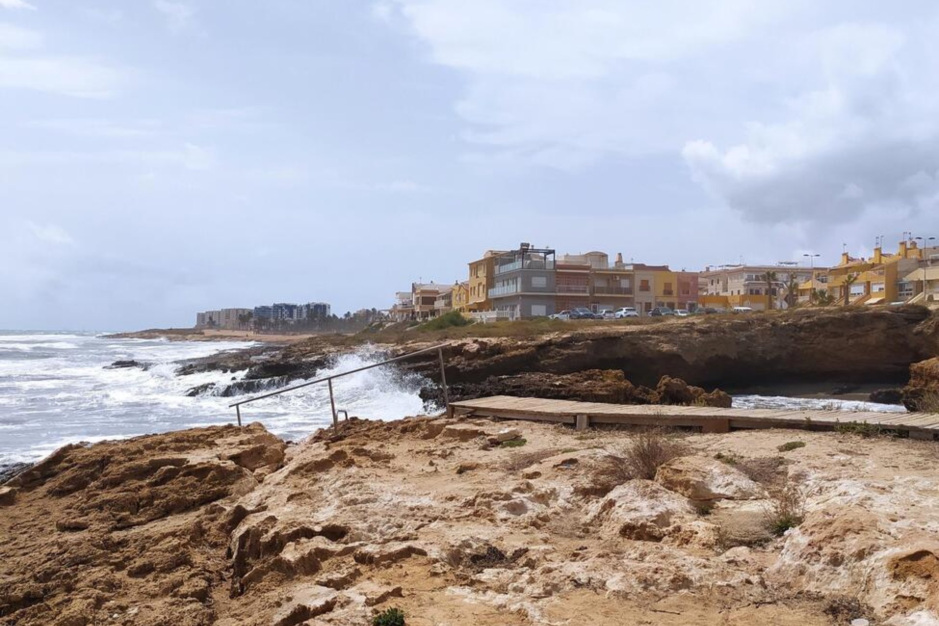 Herverkoop - Bungalow -
Torrevieja - LA VELETA MAR AZUL