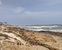 Herverkoop - Bungalow -
Torrevieja - LA VELETA MAR AZUL