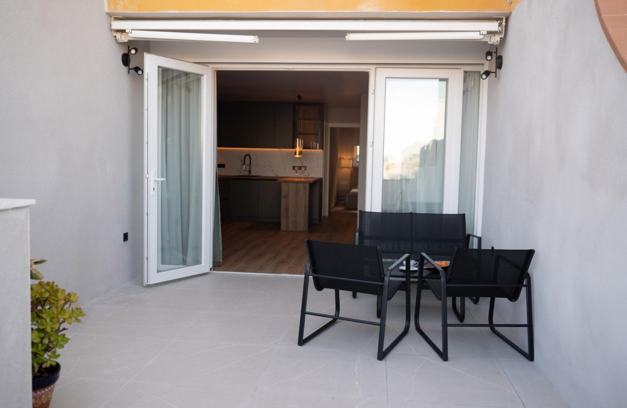 Herverkoop - Bungalow -
Torrevieja - La Veleta