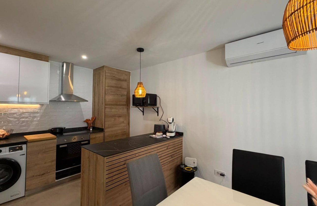 Herverkoop - Bungalow -
Torrevieja - La Veleta