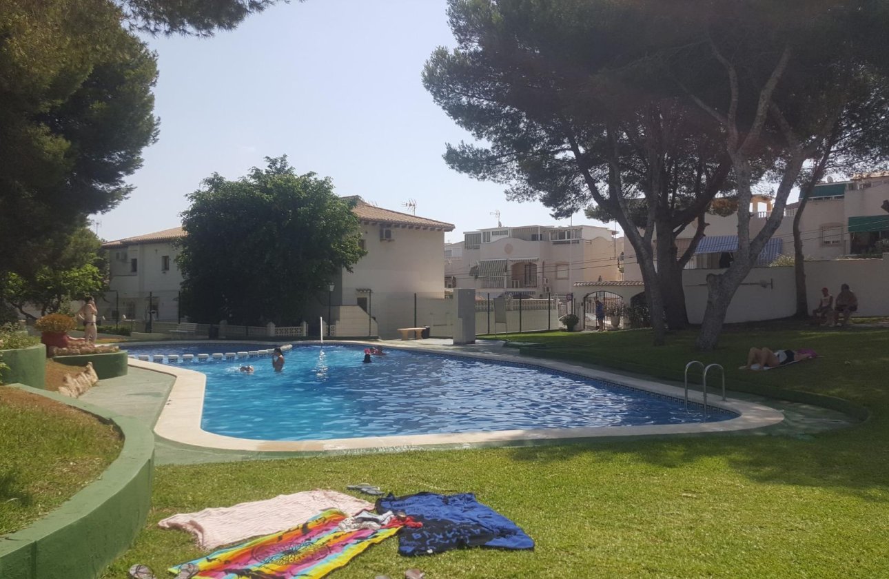 Herverkoop - Bungalow -
Torrevieja - Lago Jardin