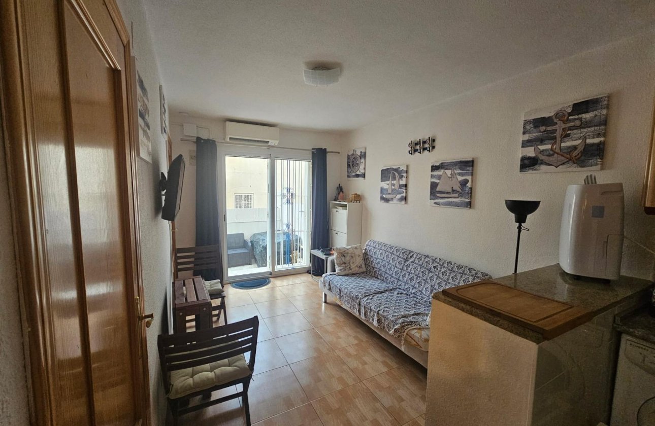 Herverkoop - Bungalow -
Torrevieja - Lago Jardin