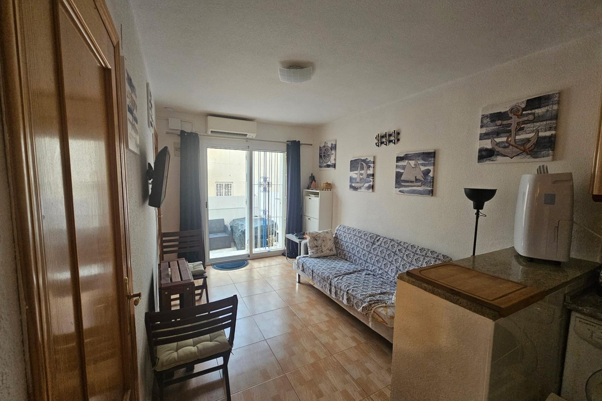 Herverkoop - Bungalow -
Torrevieja - Lago Jardin