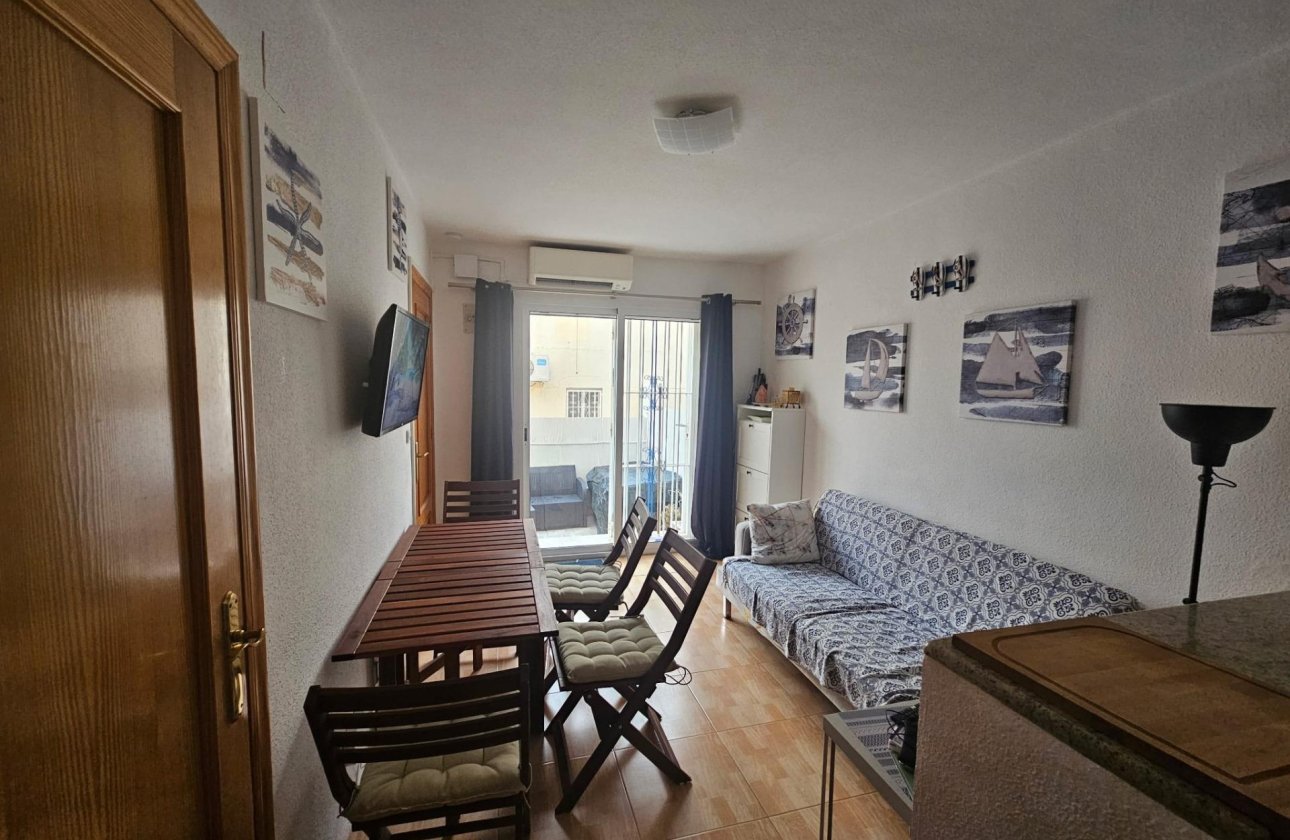 Herverkoop - Bungalow -
Torrevieja - Lago Jardin