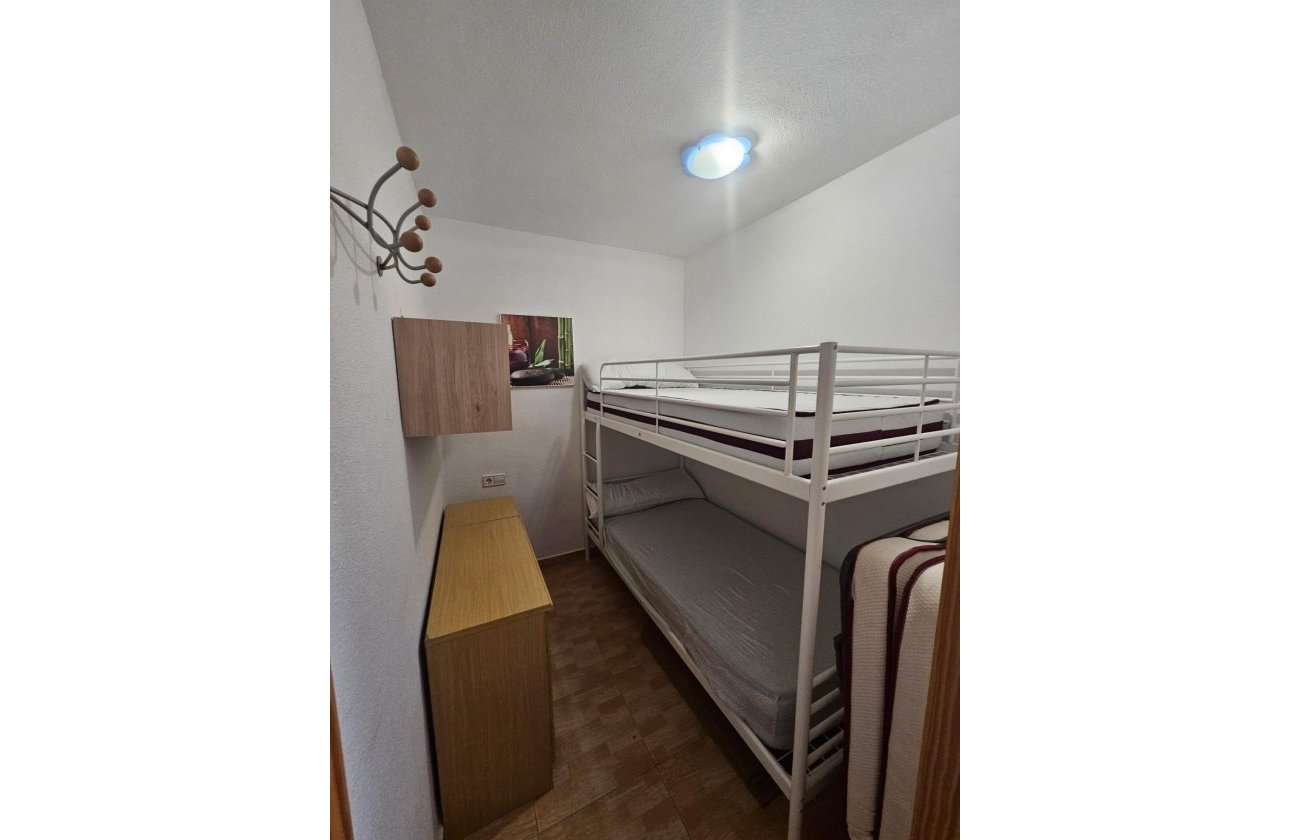 Herverkoop - Bungalow -
Torrevieja - Lago Jardin